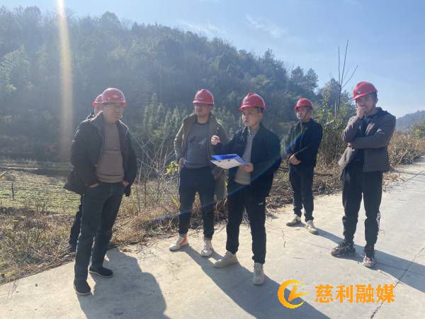 我和小伙子作爱时高潮慈利路桥：开展节前安全生产检查，筑牢安全生产防线