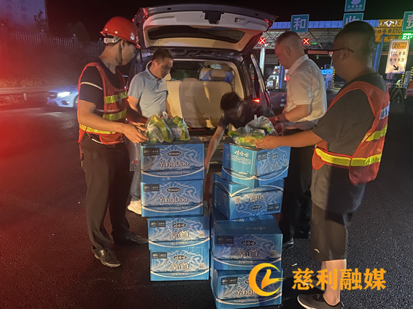 亚洲精品蜜夜内射
